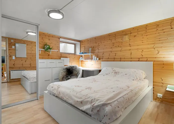 In Cozy 7 Min Walk From The Center Тромсё